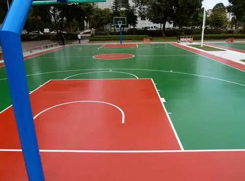 永州球场地面翻新,裂缝修重要性